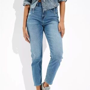 AE Stretch Mom Jean color campus brights NWT size 8